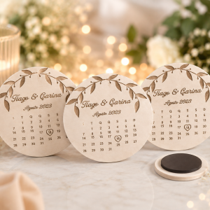Íman Calendário em Madeira — Lembrança de Casamento