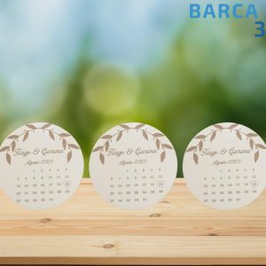 Lembrança - Calendário de Casamento Personalizado em Madeira